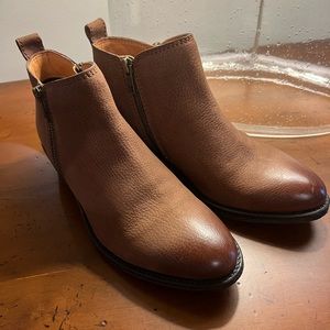 NEW Chelsea Crew Black Label Chelsea Boots